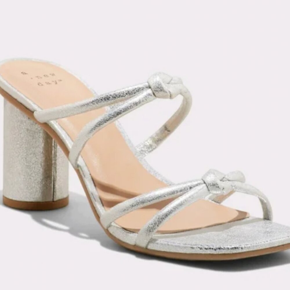 A New Day  Womens Romy Slip on Mule Heels Silver Size 6.5